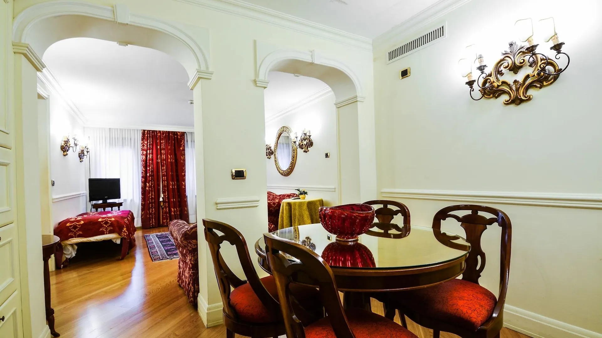 Hotell Suites Torre Dell'Orologio Venedig