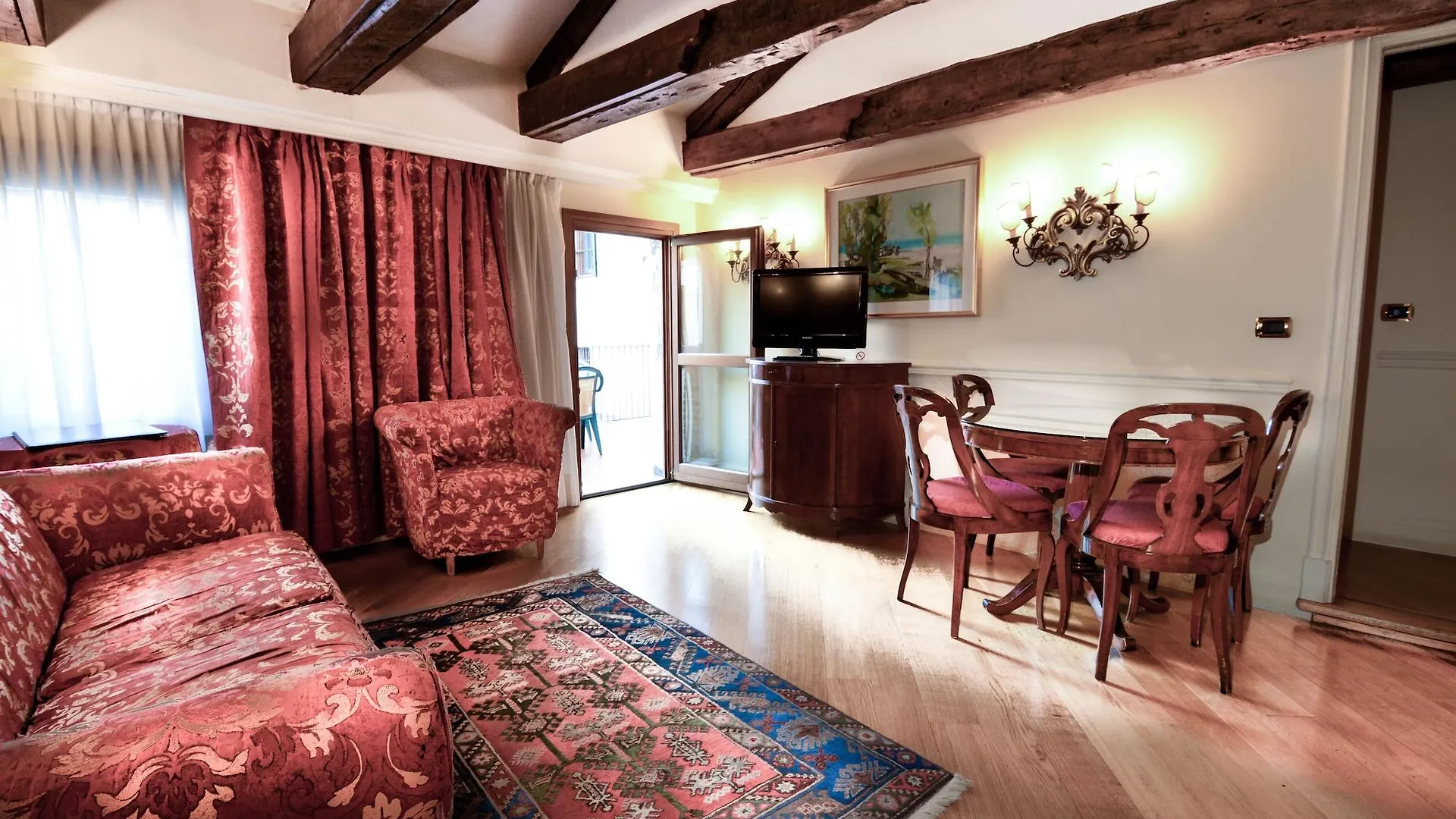 Suites Torre Dell'Orologio Venedig Hotell