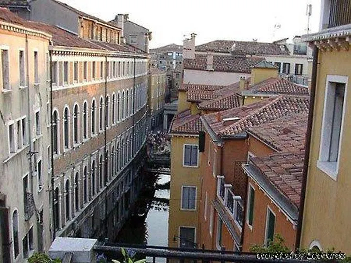 Hotell Suites Torre Dell'Orologio Venedig