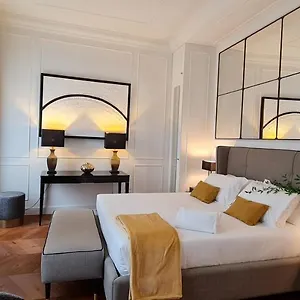 https://calzaiuoli3.it-tuscanyhotel.com