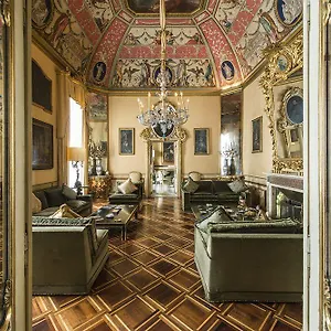 ruspoli-bonaparte.it-romehotels.com/